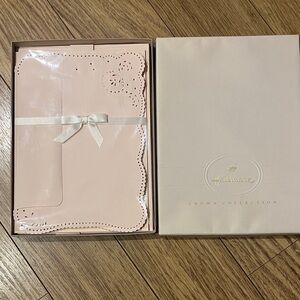 NIB vintage hallmark Stationery